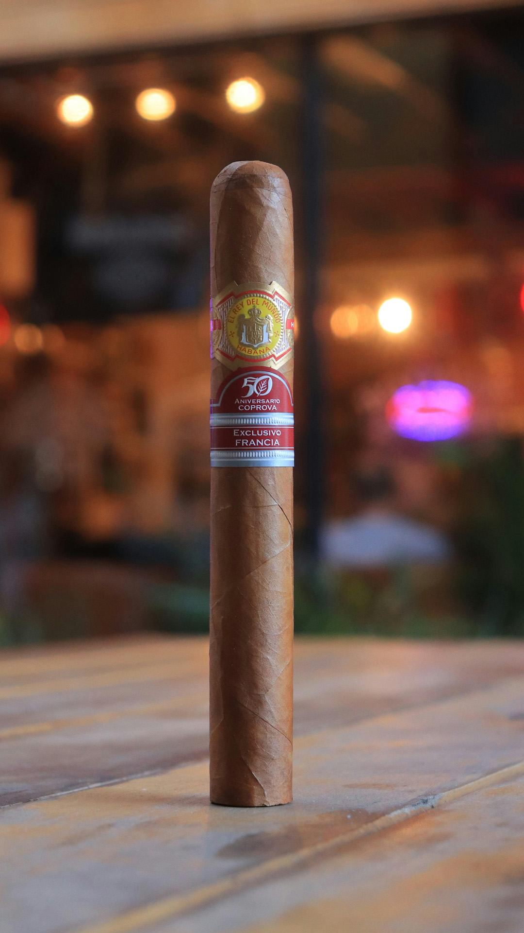 hemingway_casa-del-habano_vertical4